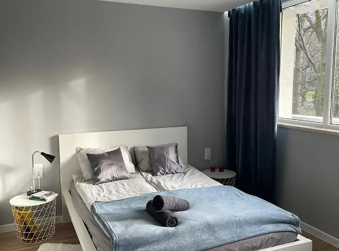 Przestronny Apartament 5 Min Od Centrum Katowic. Κατοβίτσε